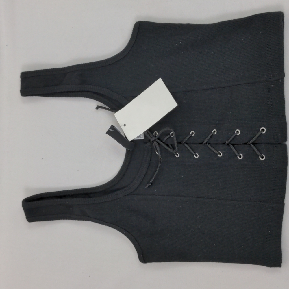 NEW, H& M DIVIDED WOMEN CROP TOP BLOUSE SIZE SMALL.